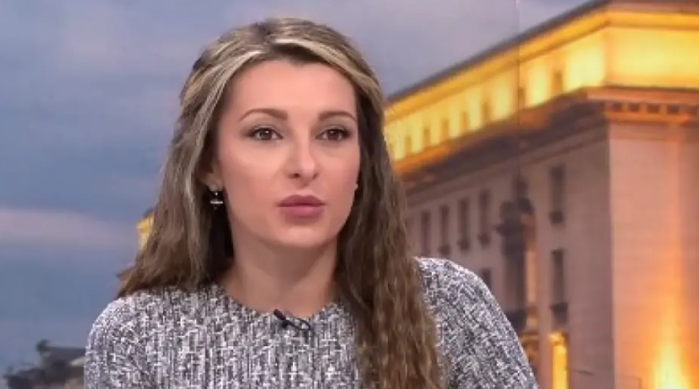 Павела Митова: Целим служебен кабинет, неподвластен на Борисов и Пеевски