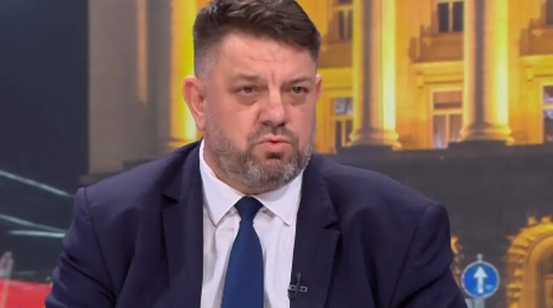 Зафиров: Силви Кирилов за председател на НС? Едва прочете един лист