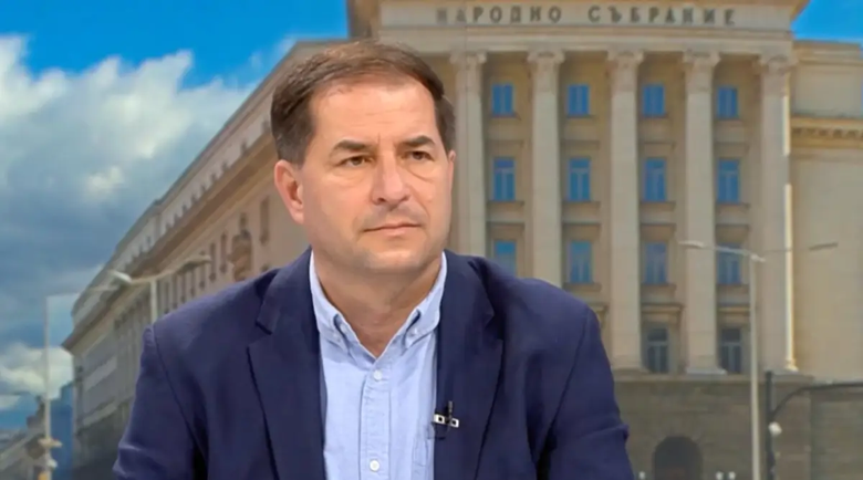 Цеков: Никой президент не си е позволявал да не покани парламентарна група