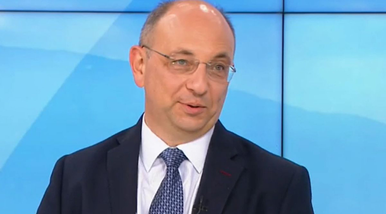 Николай Василев: Гражданите да наложат „санитарен кордон“ около политиците