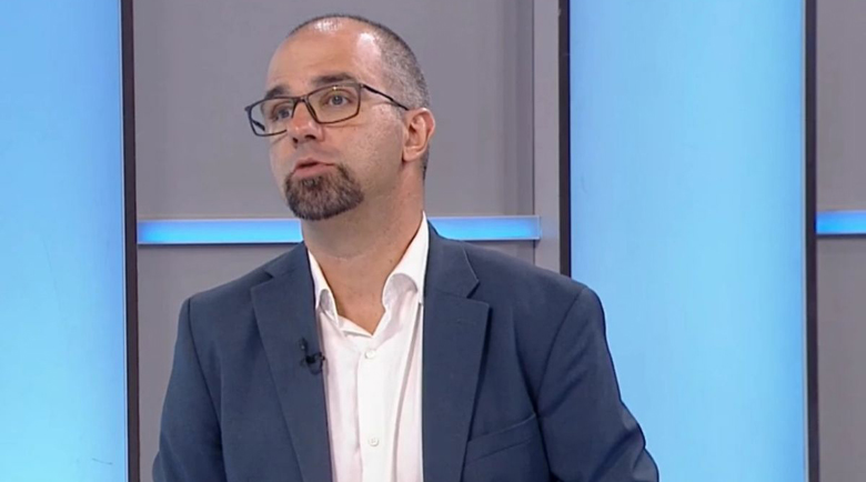 Първан Симеонов анализира: Големият въпрос е ще се цепят ли ПП и ДБ