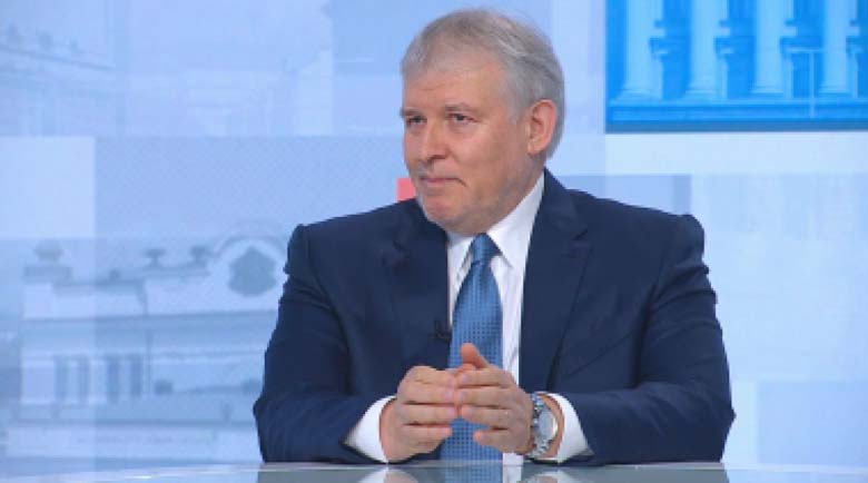 Румен Христов: Виждам близост между Наталия Киселова и президента