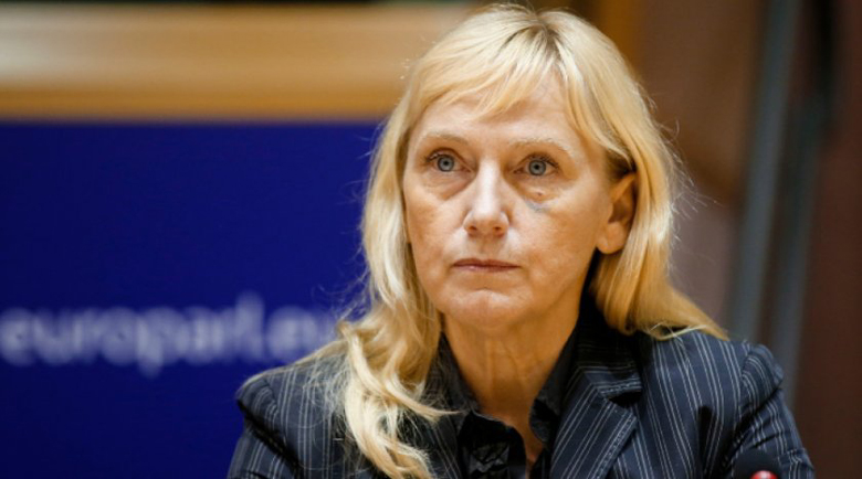 Елена Йончева е получила уверение, че моряците ще бъдат освободени