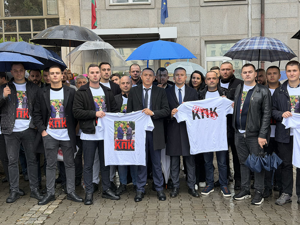 Младежите на ДПС: Закриване на бухалката на ПП!