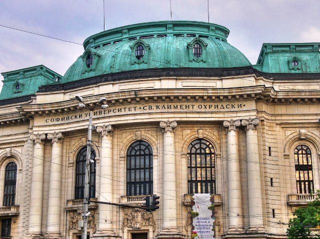 Скандал в СУ: Ректорът изхвърли цялото ръководство на Медицинския факултет!