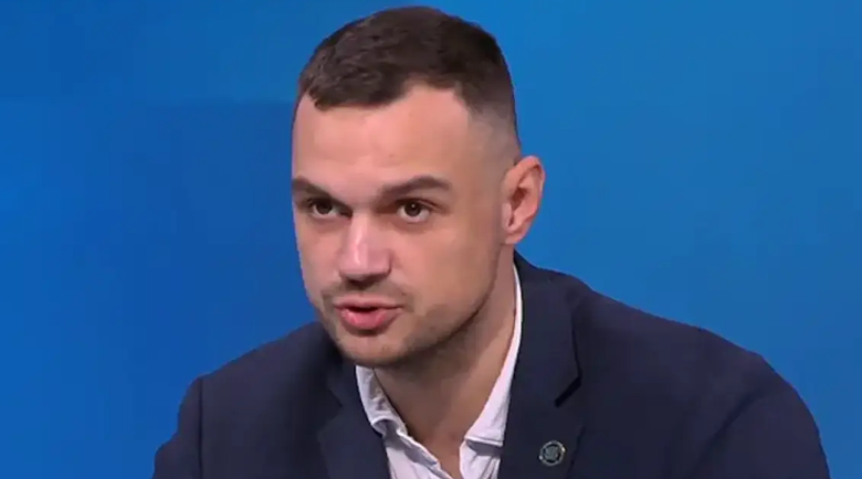 Ангел Стойков: Студенти с успех „6.00“ губят стипендиите си