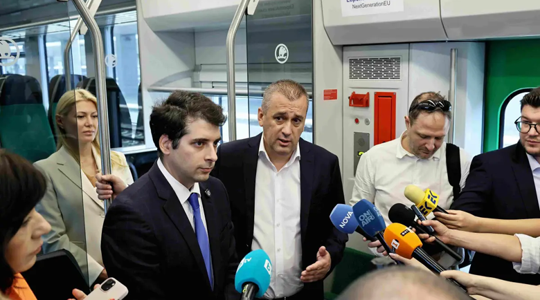 Министър Пеев: Новите влакове „Шкода“ са начало на мащабна модернизация