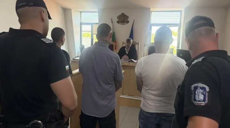 Само Ивайло Колев от „Кръв и чест“ остава в ареста