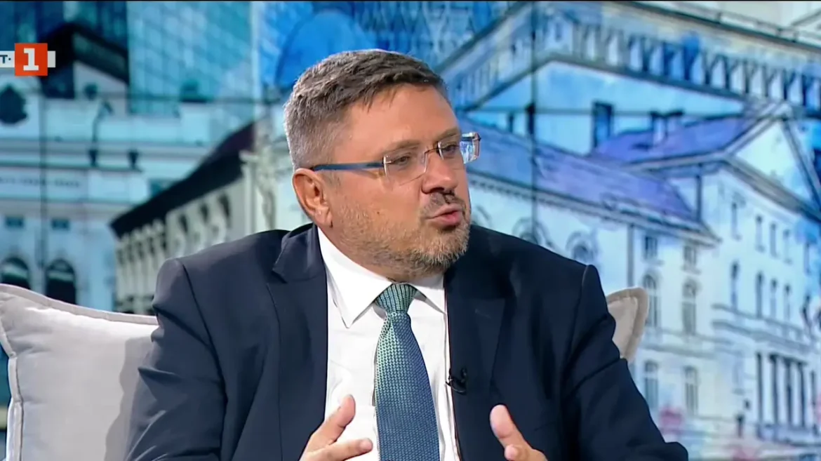„След срещата с Кандев: Кирил Вълчев настоя за реален политически дебат, а не за театър“