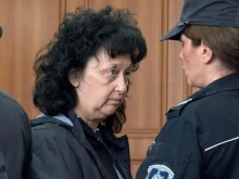 Проф. Попова загуби съзнание в съда, магистратите не промениха мярката ѝ за неотклонение