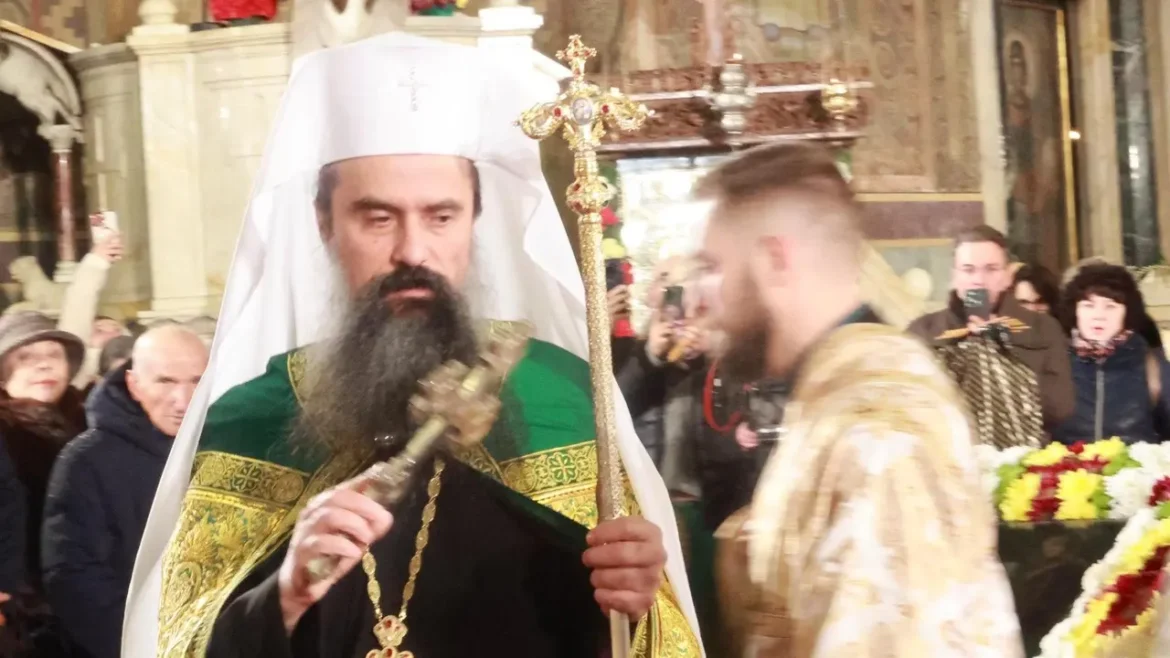„С благословията на патриарх Даниил стартира кампанията „Деца рисуват за деца“